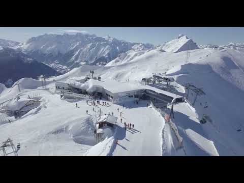 🎿❄️ 4K Drone Footage: Thrilling Ski Adventures in a Winter Wonderland 🏔️🚁